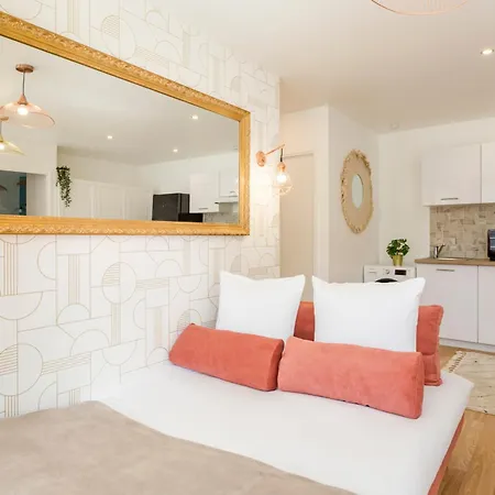 Merveil - Family - Tour Eiffel - Finlay باريس