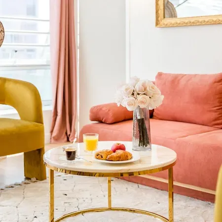 Apartment Cozy - Tour Eiffel - Finlay Paris